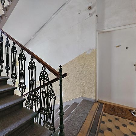 Design Apartment In The Heart Of Karlovy Vary Bagian luar foto